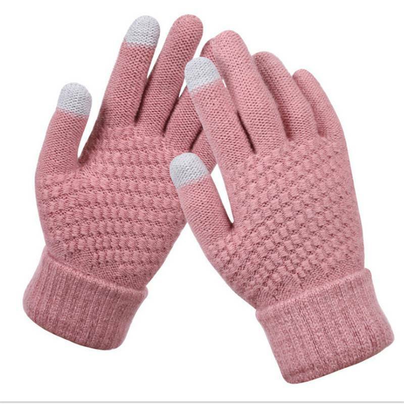 Rosa gestrickte Touchscreen-Handschuhe mit grauen Fingerspitzen für Damen.