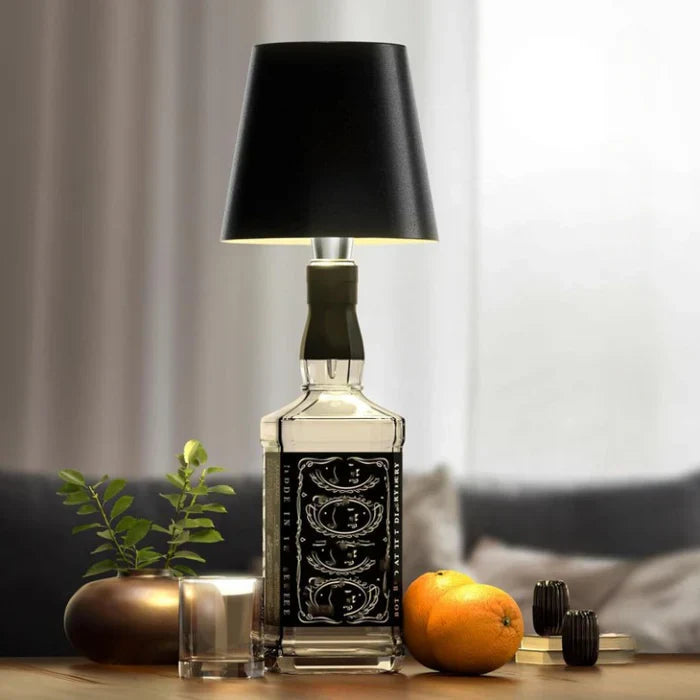 Schwarze Tischlampe aus Flaschenform, modernes Design, Wohnzimmerdekoration, stilvoll.