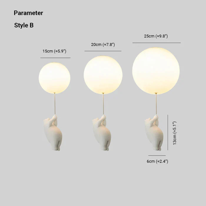Weiße Bären-Wandlampe mit rundem Leuchtkörper, modernes Design, verschiedene Größen.