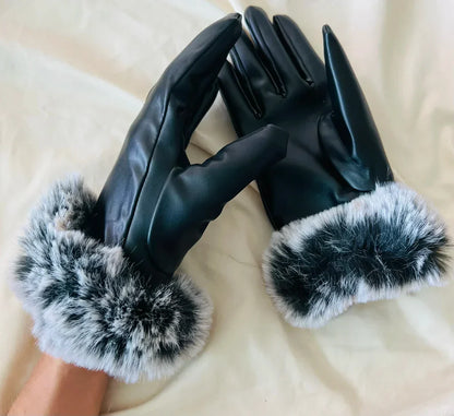 Schwarze Lederhandschuhe mit Kunstfellbesatz, elegant, warm, Damenmode.