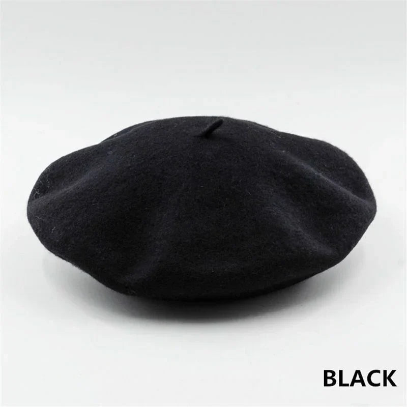 Schwarzes Woll-Baskenmütze, klassisches Design, Unisex, modisches Accessoire.