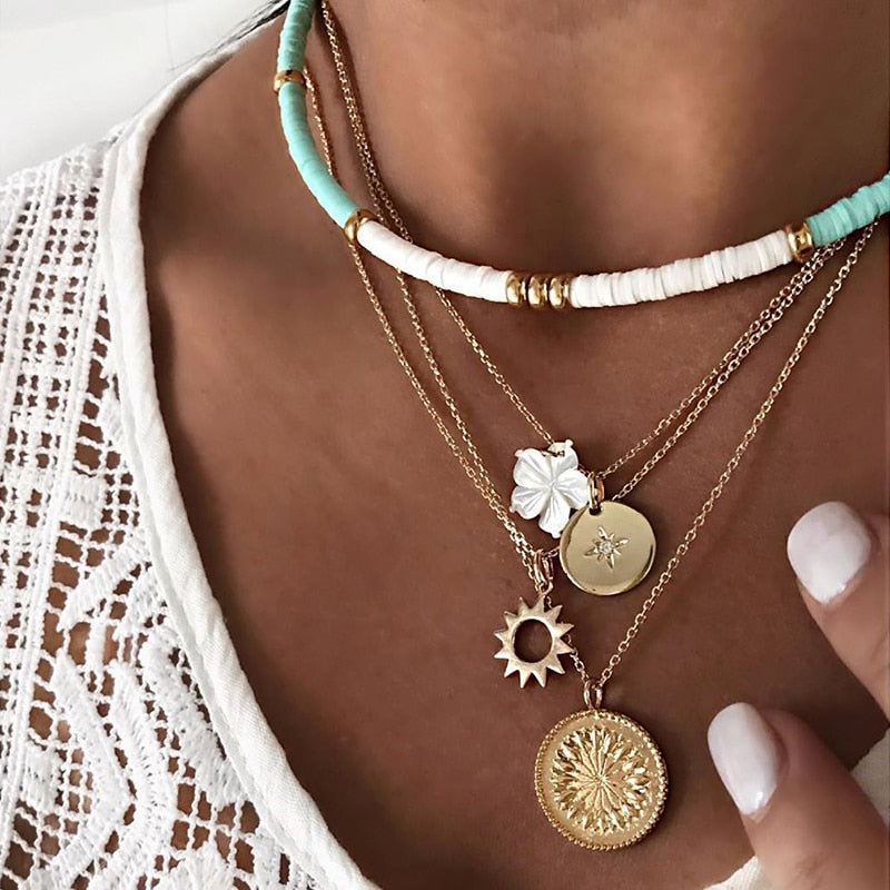 Damen Halskette Set, Gold und Türkis, Sonne und Blume Anhänger, Boho Schmuck, Sommerstil.