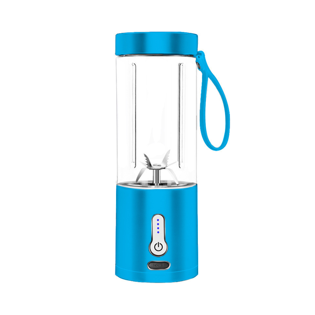 Tragbarer blauer Smoothie-Maker, USB-aufladbar, ideal für unterwegs.