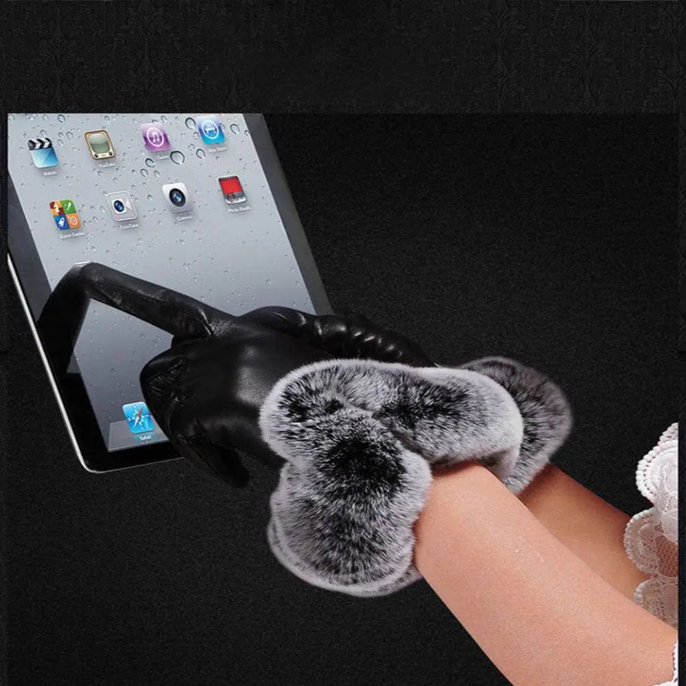 Damenhandschuhe Leder mit Kunstpelz, Touchscreen-kompatibel, schwarz-grau, elegant und warm.