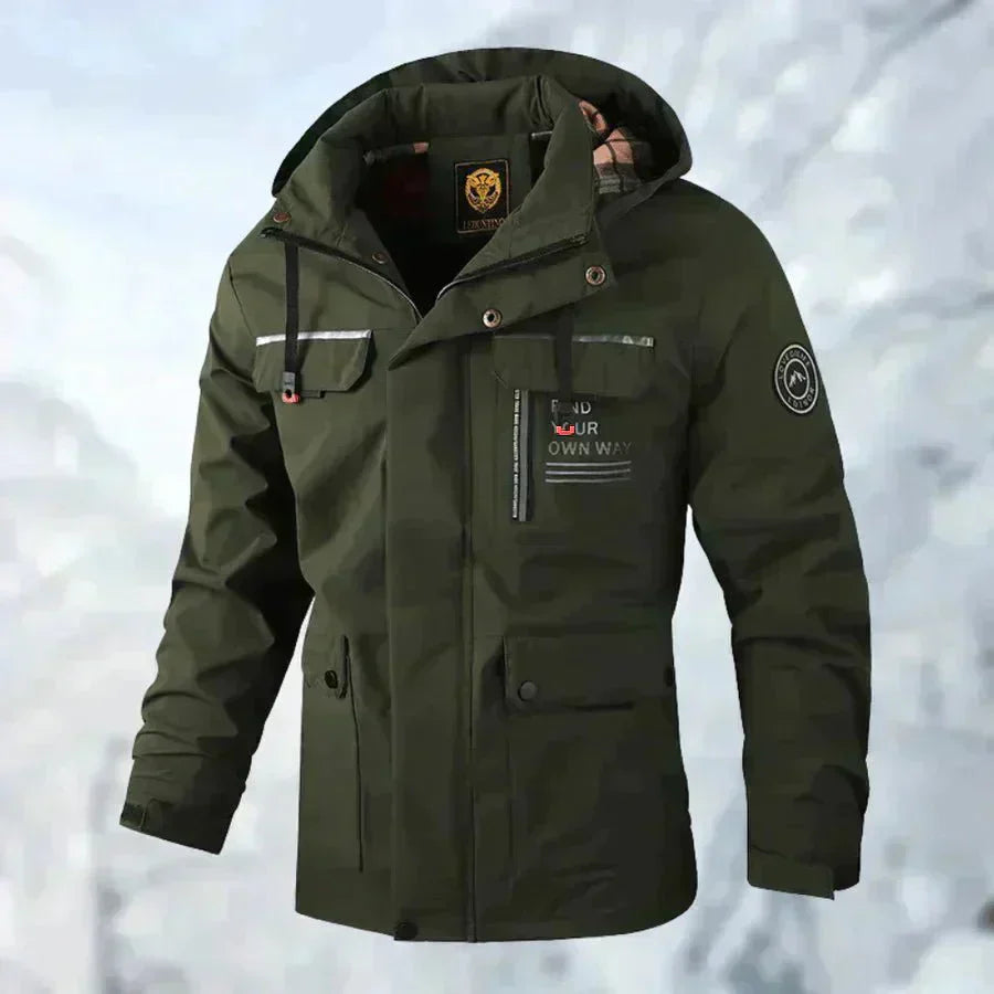 Wasserdichte grüne Herrenjacke aus Titan, Outdoor, Kapuze, Reißverschlüsse, Winterbekleidung.